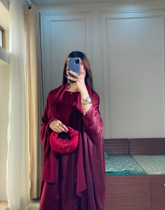 Amirah Maroon Abaya – Elegant Modest Wear with Flowing Comfortable Fit