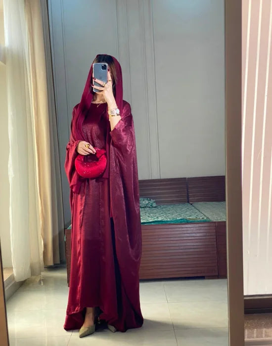 Amirah Maroon Abaya – Elegant Modest Wear with Flowing Comfortable Fit