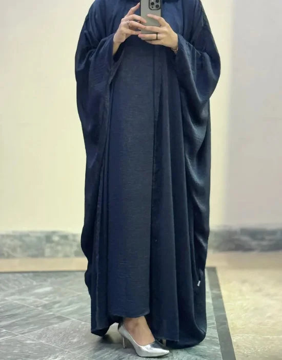 Amirah Navy Blue Abaya – Classic Modest Wear with Elegant Flowing Design