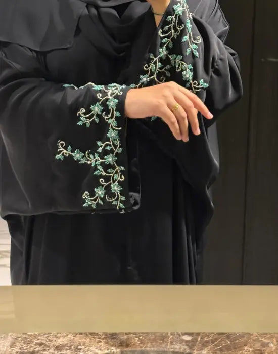 Emerald Abaya – Elegant Handwork Sleeve Abaya for Women
