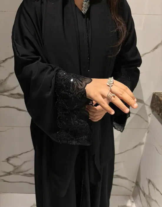 Noor Abaya – Minimal Handwork Open Front Abaya